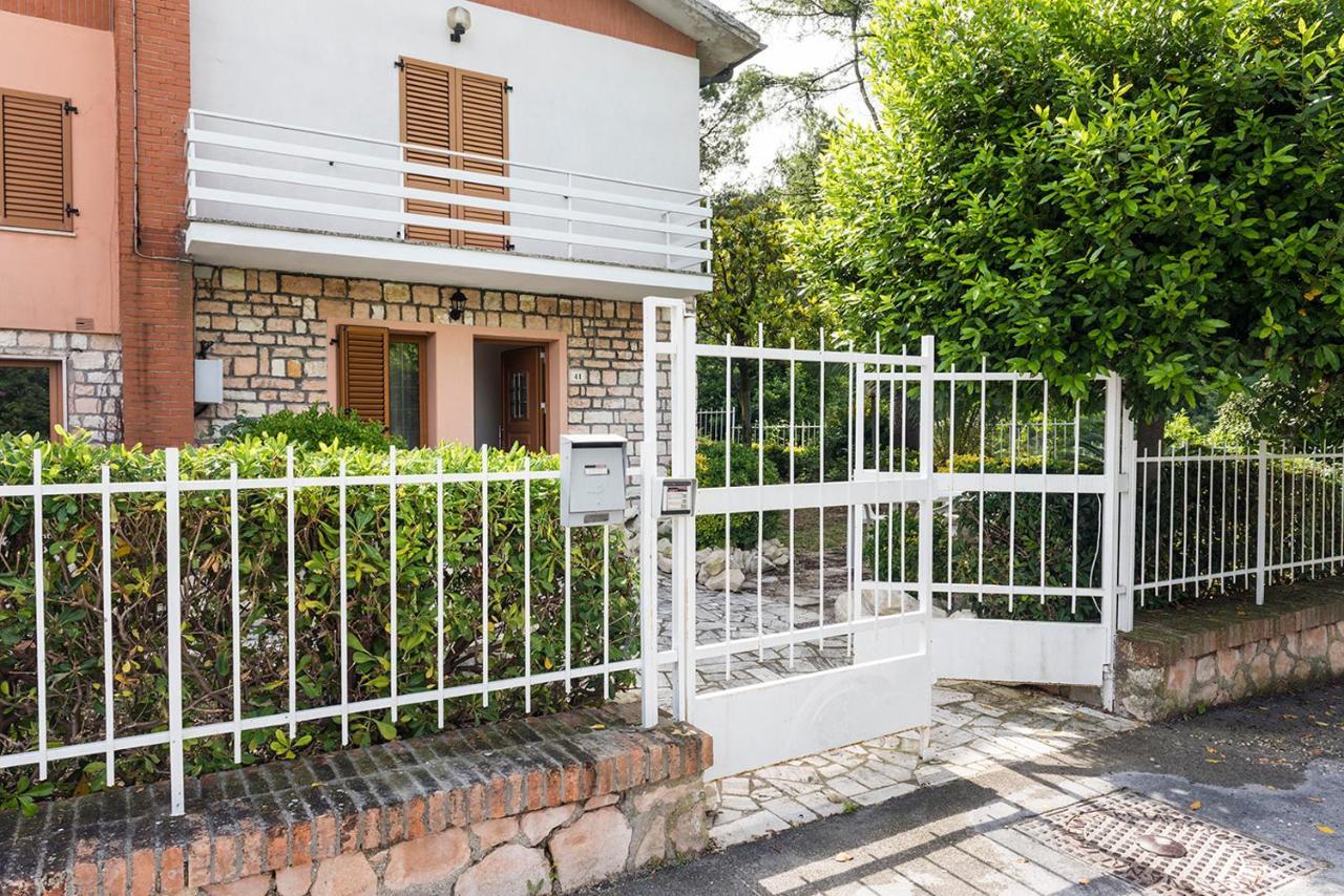 Poggio A30 - Poggio, Nuovo Bilocale Con Giardinoアパートメント エクステリア 写真